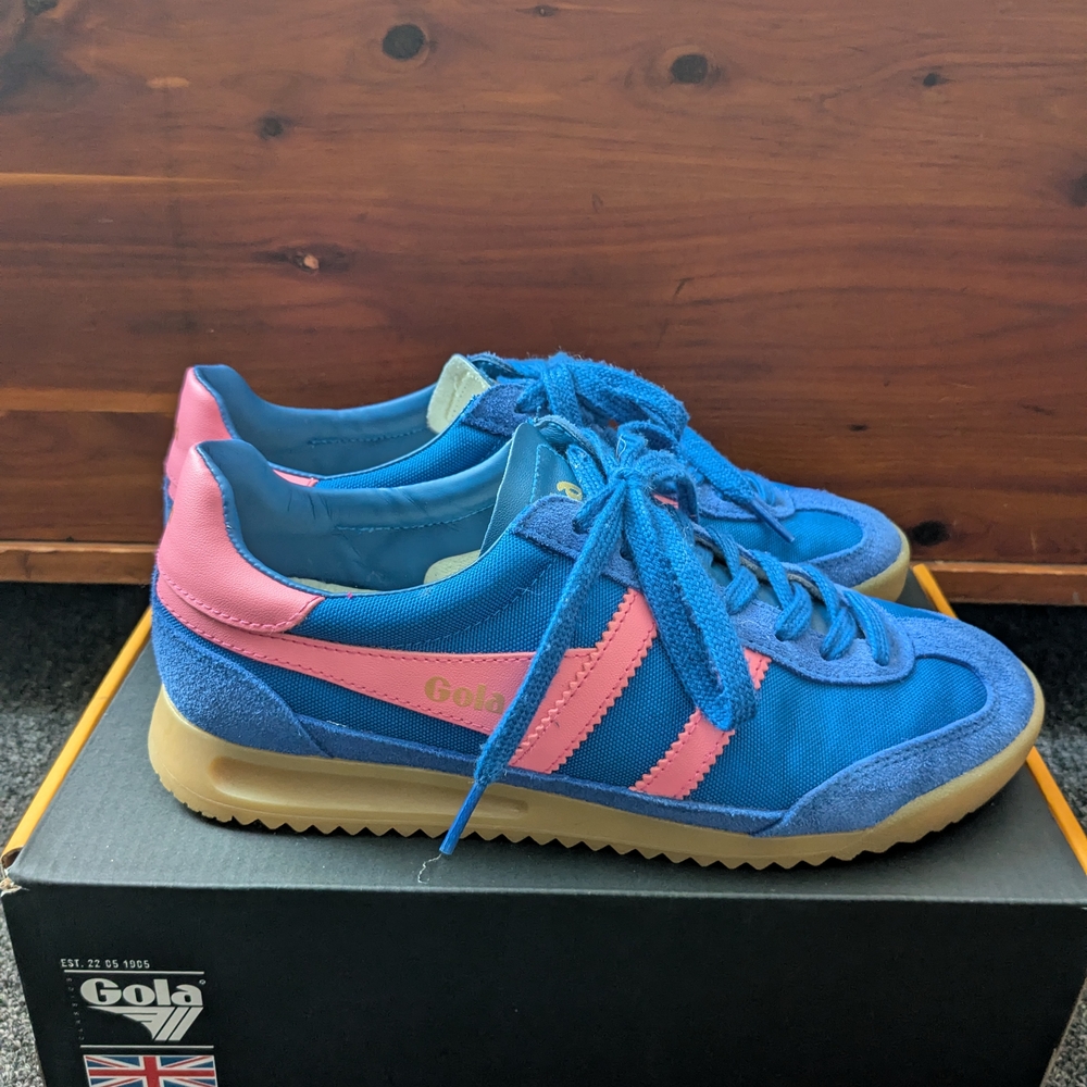 Gola Women's Blue and Pink Sneakers